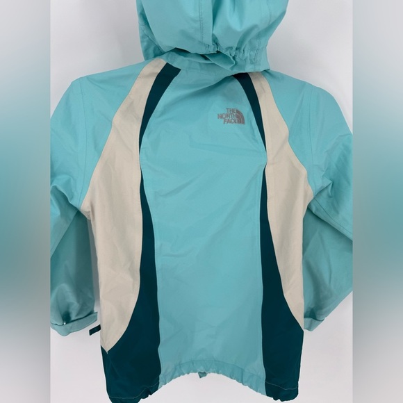 The North Face Girls Double Zip Hyvent Hooded Jacket - Picture 3 of 16